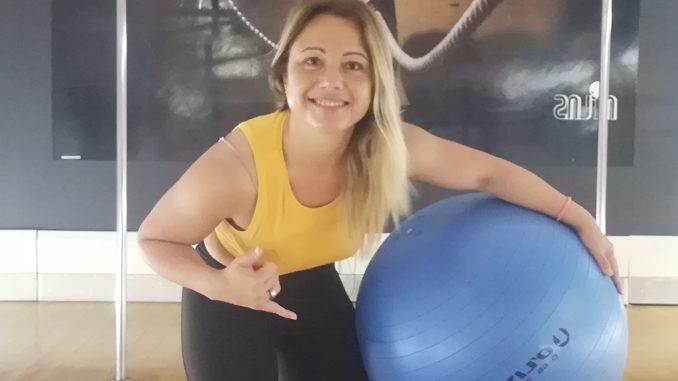 Lidia Bastian. Entrenamiento. Fitball